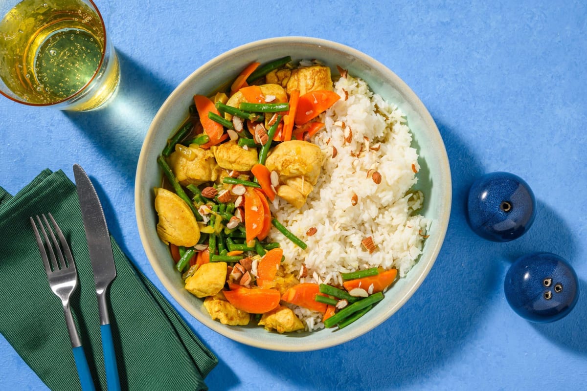 Kaeng kari di pollo e fagiolini al curry