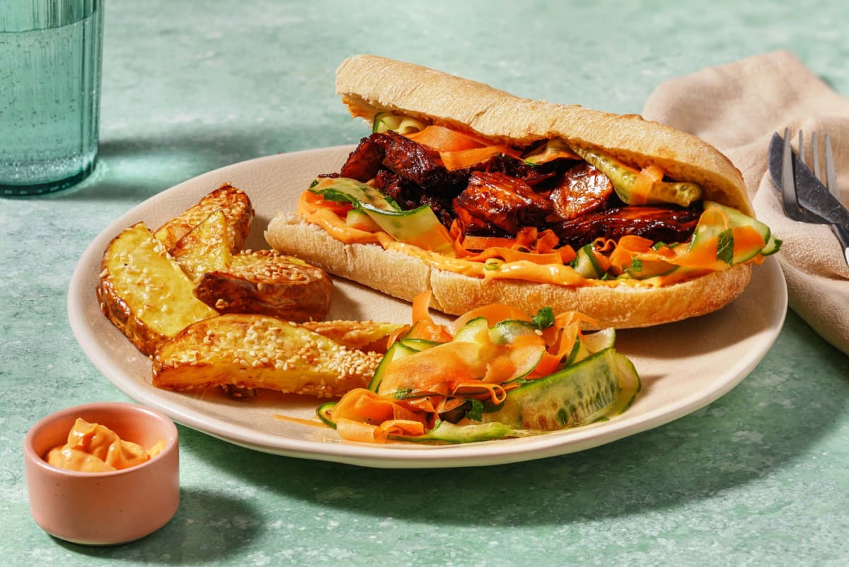 Vietnamesisk banh mi og glaserede veggiestrimler