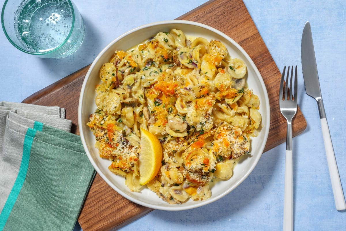 Ovengebakken pastaschotel met knapperig kaaslaagje