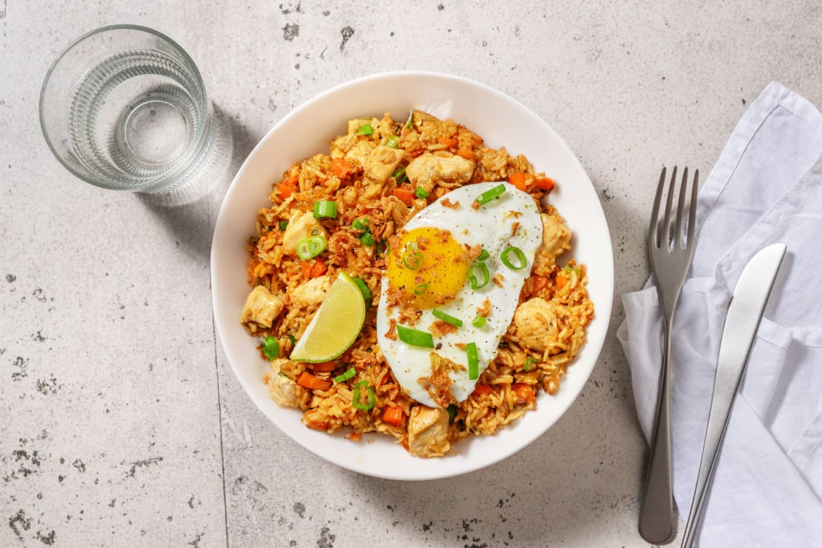 Nasi goreng : riz sauté indonésien au poulet