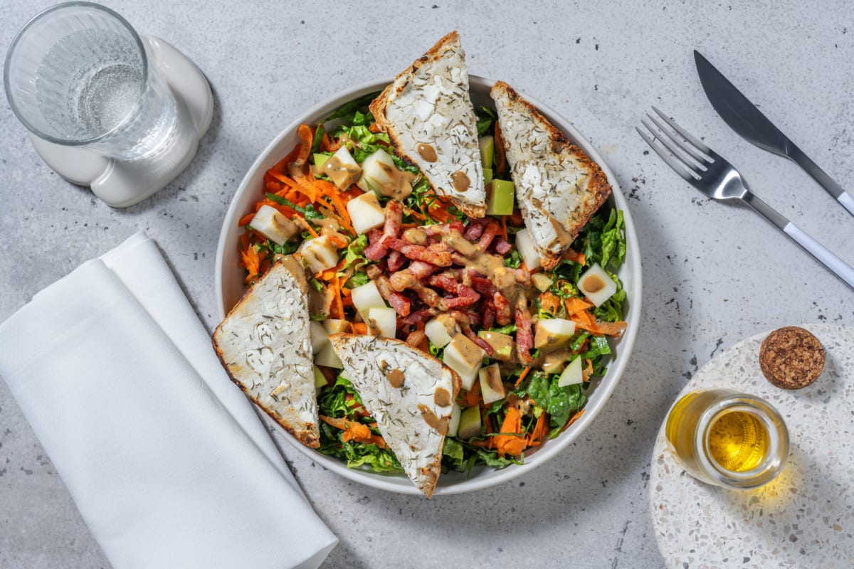 Salade colorée chèvre chaud & lardons