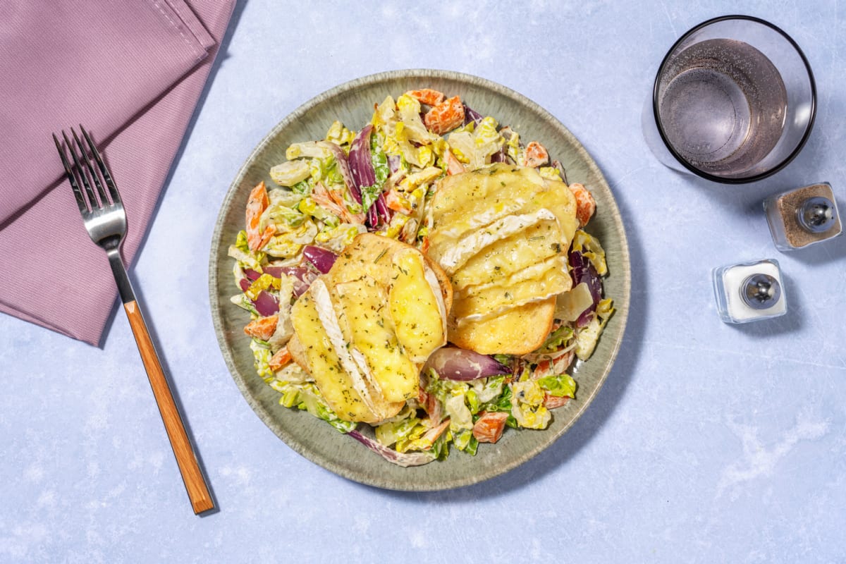 Salade rustique & tartines de camembert