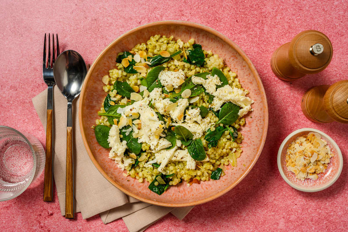 Risotto de couscous perlé, pesto & mozza