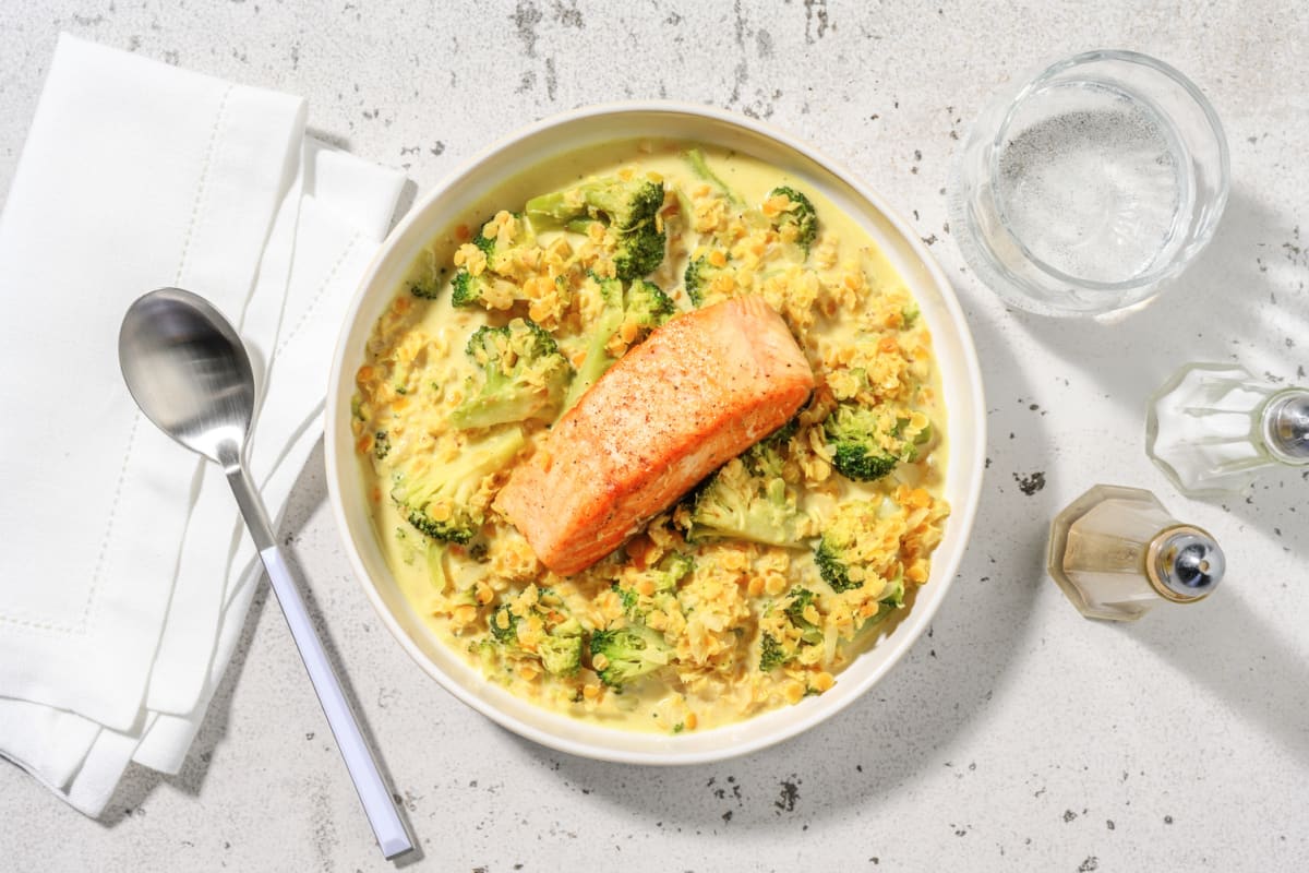 Bowl de lentilles corail au saumon & brocoli