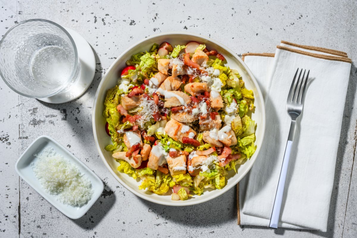 Salade minute : poulet, lardons & radis