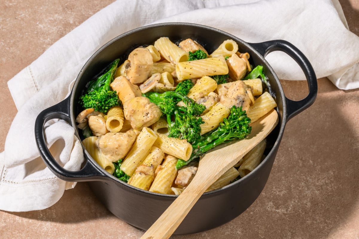 Quick Creamy Truffle Chicken and Mushroom Rigatoni 