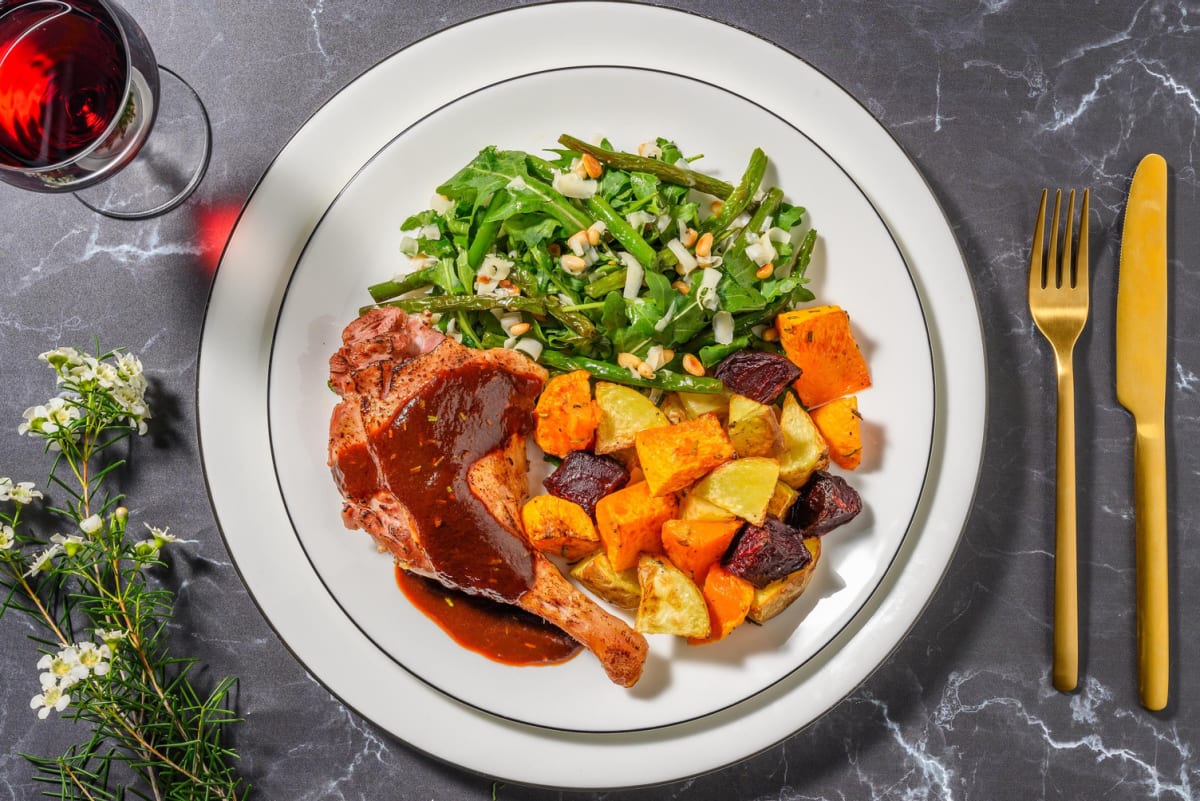 Duck leg and redwine jus