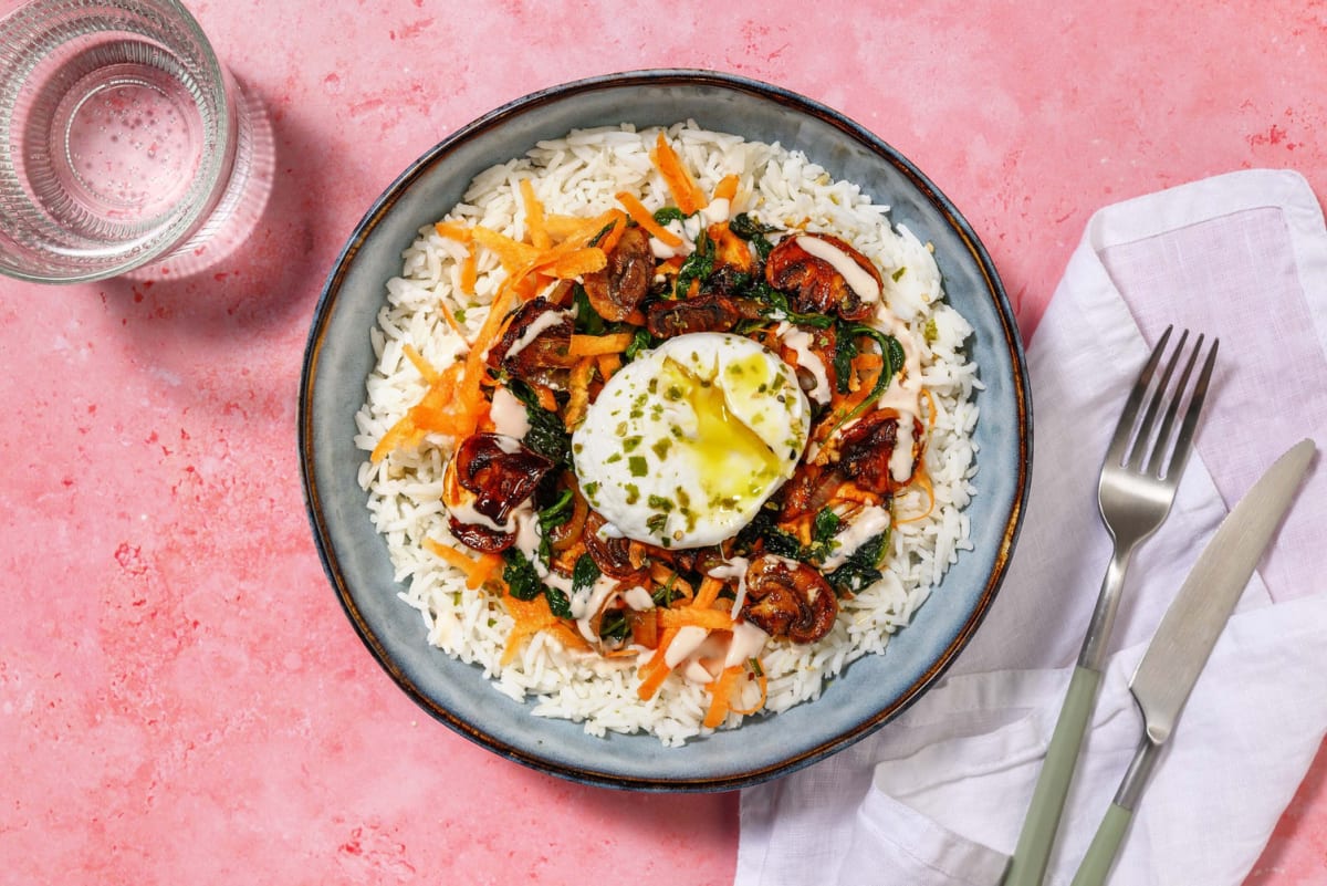 Bowl végétarien façon bibimbap et œufs pochés