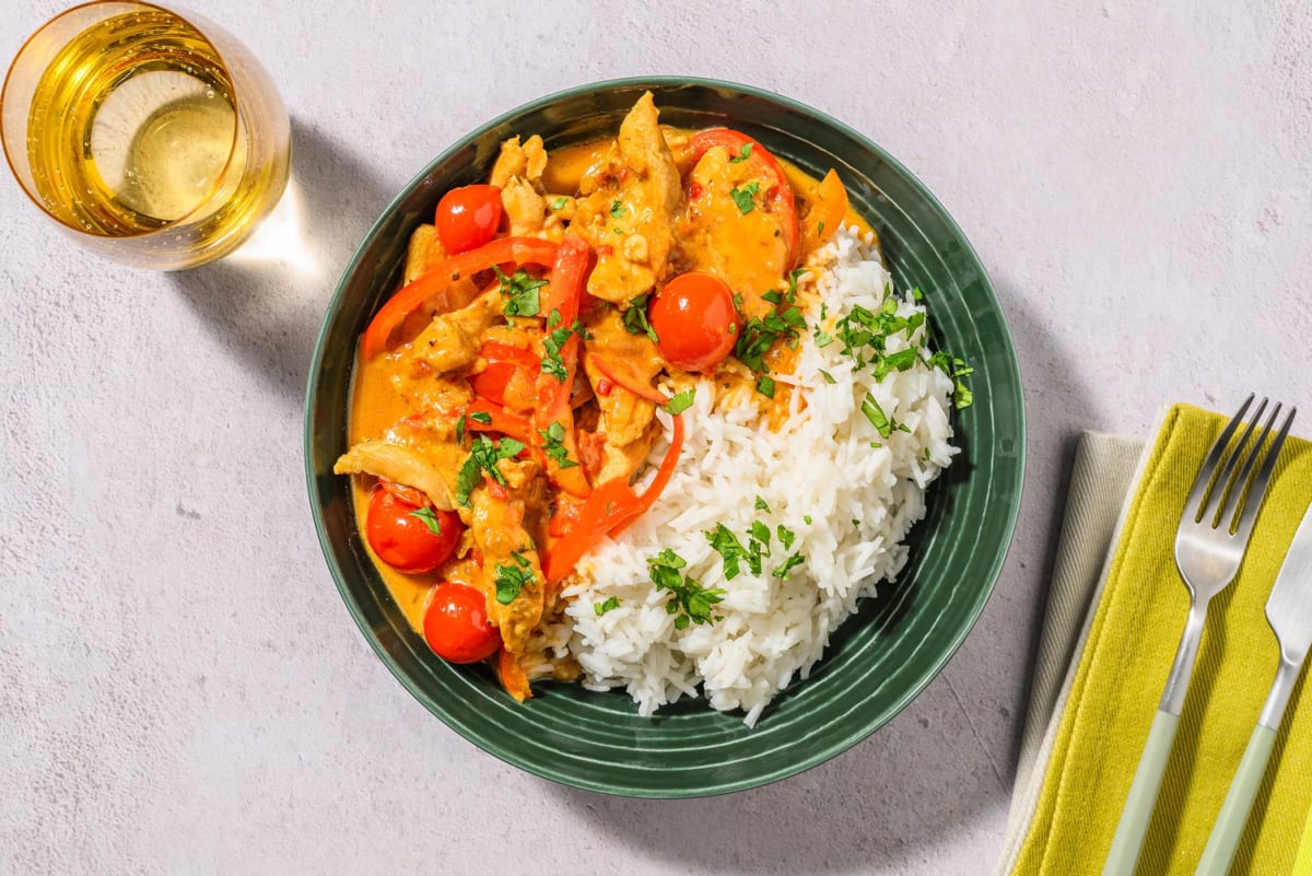Pikante curry met kip en rijst
