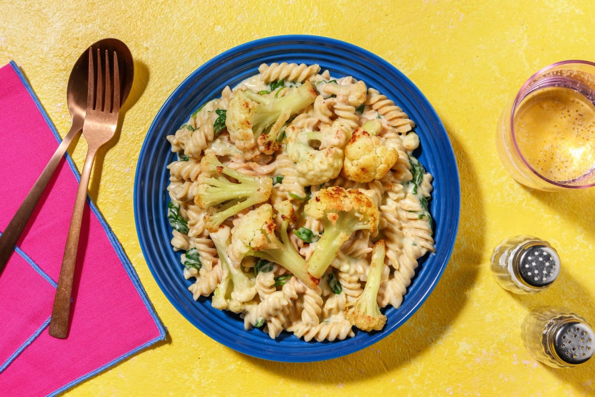 Fusilli en sauce crémeuse au chou-fleur