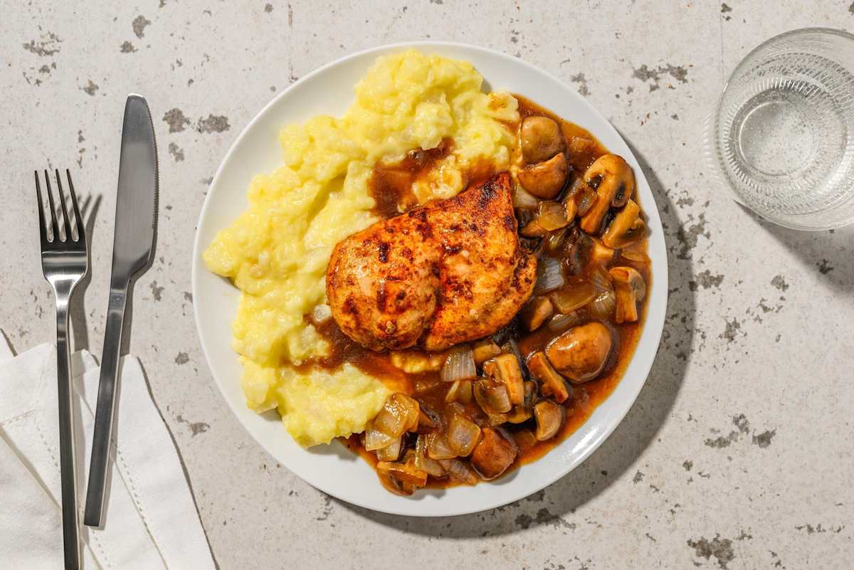 Paprika-Hähnchenbrust mit Kohlrabi-Kartoffel-Stampf