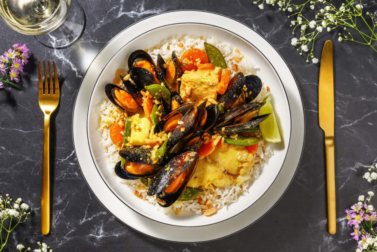 Thai Yellow Style Mussel and Fish Curry