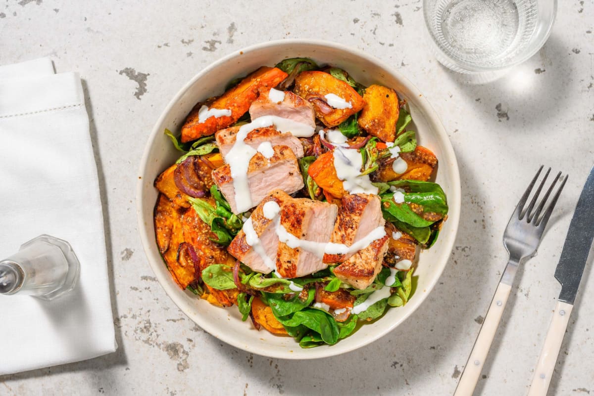 Schweinelachssteak auf geröstetem Kürbis-Salat