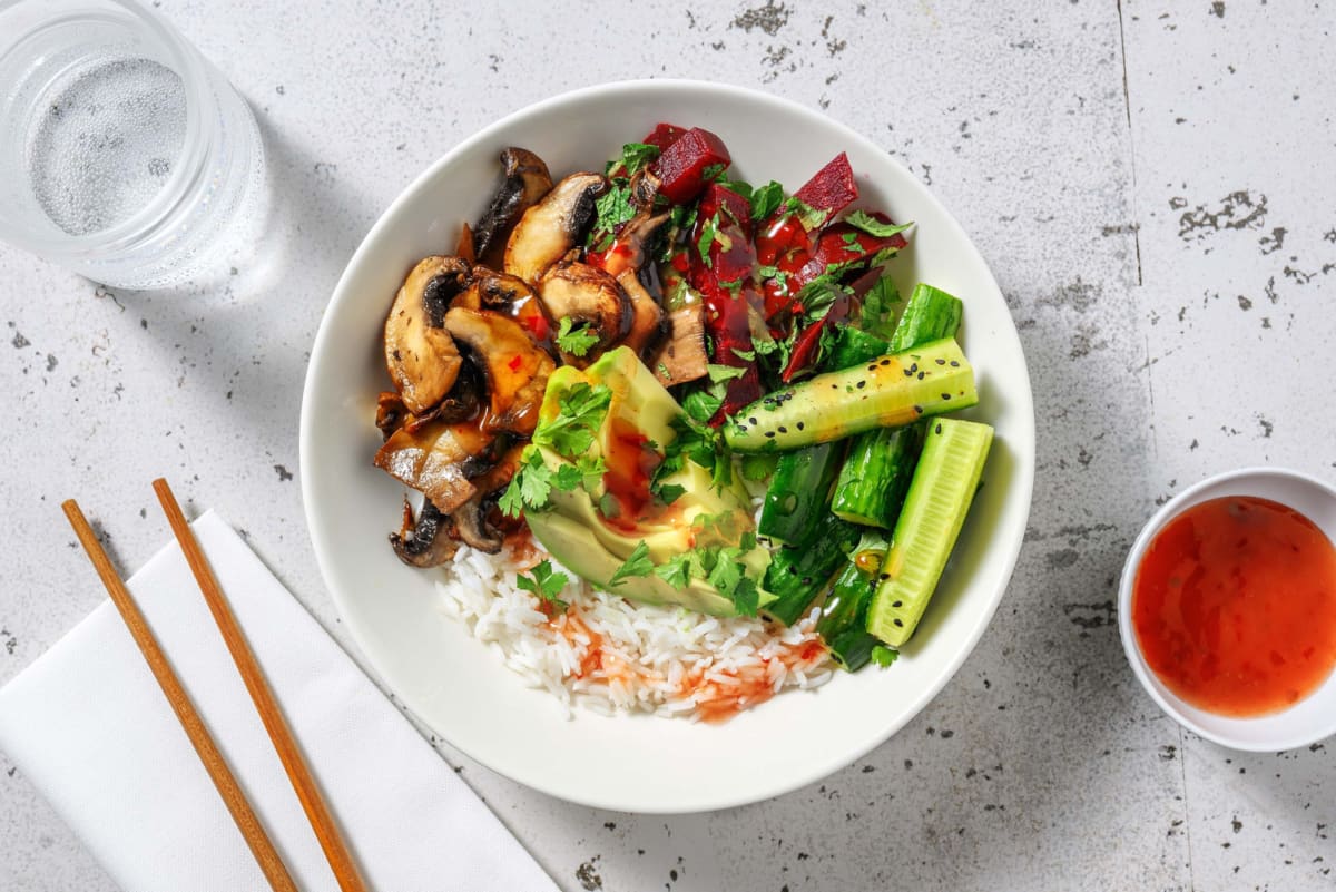 Plant Based Poké Bowl mit Portobello & Avocado