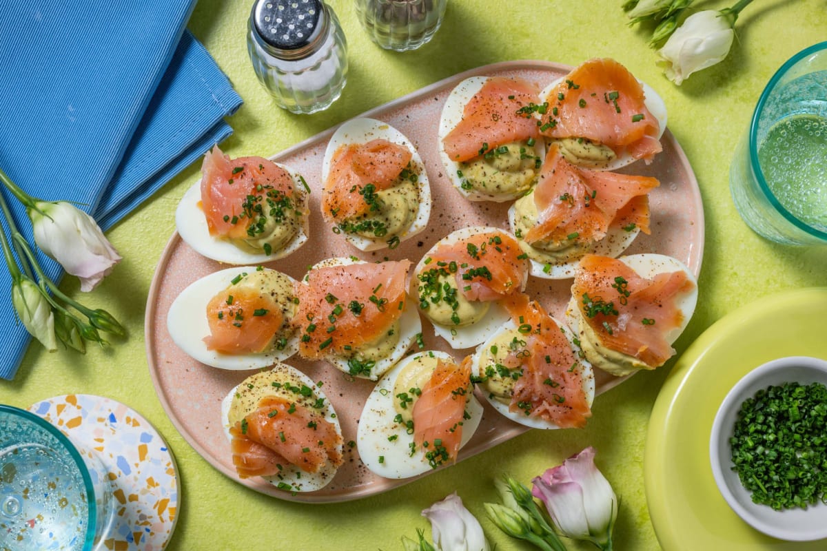 Gevulde eieren met gerookte zalm