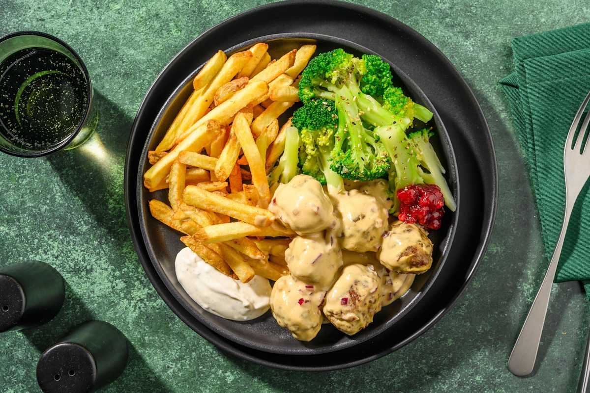 Boulettes de cerf à la suédoise en sauce crémeuse