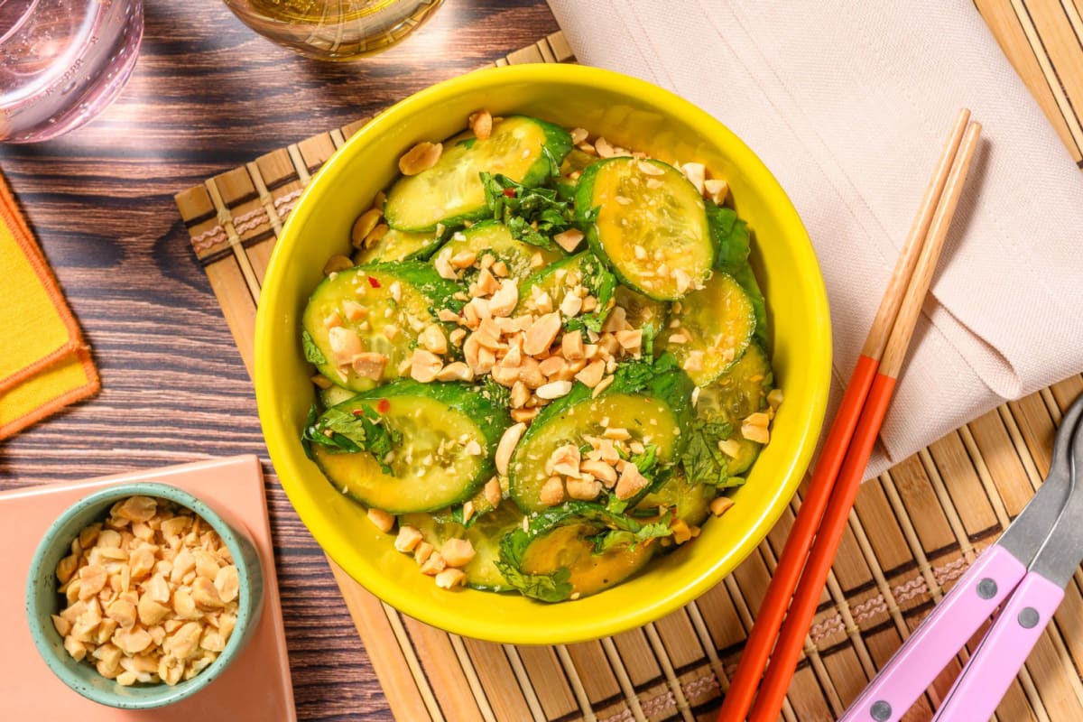 Crunchy Japanese cucumber salad