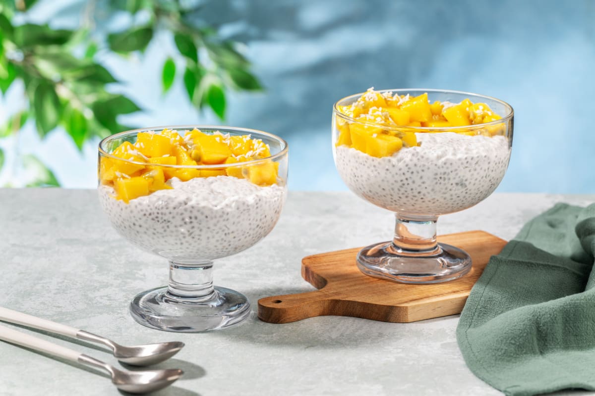 Passion and coconut chia pudding 
