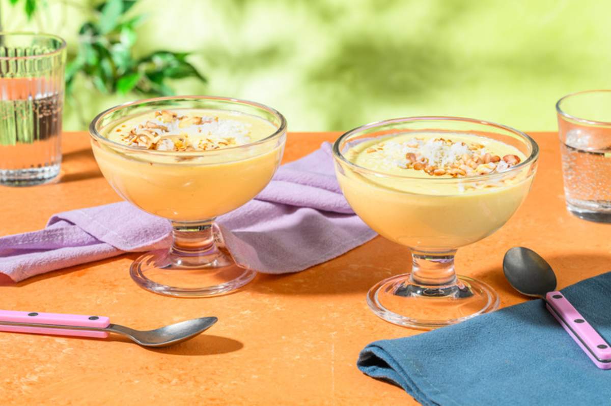 Mango smoothie bowl kit