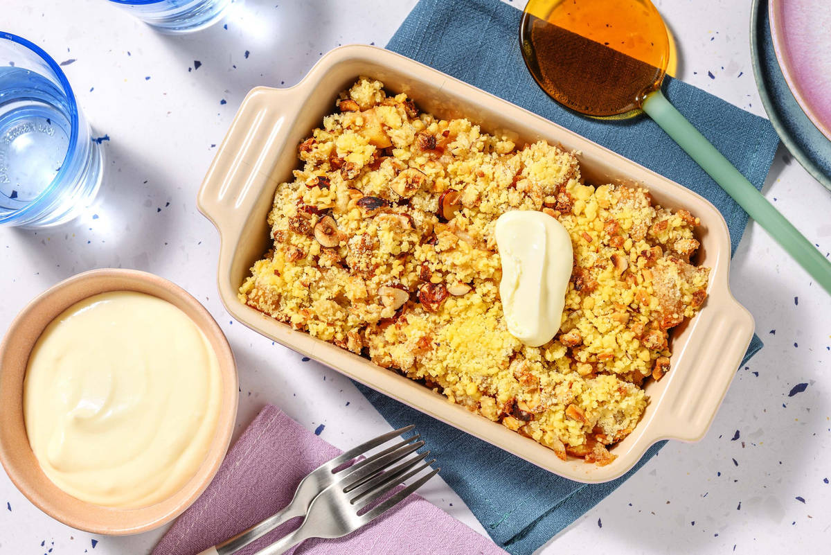 Cinnamon Pear, Apple & Hazelnut Crumble Recipe HelloFresh