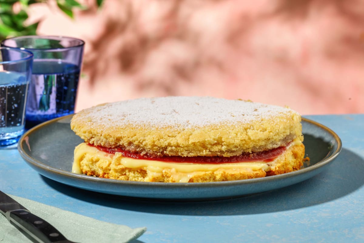 White Chocolate Victoria Sponge | Makes 12 slices