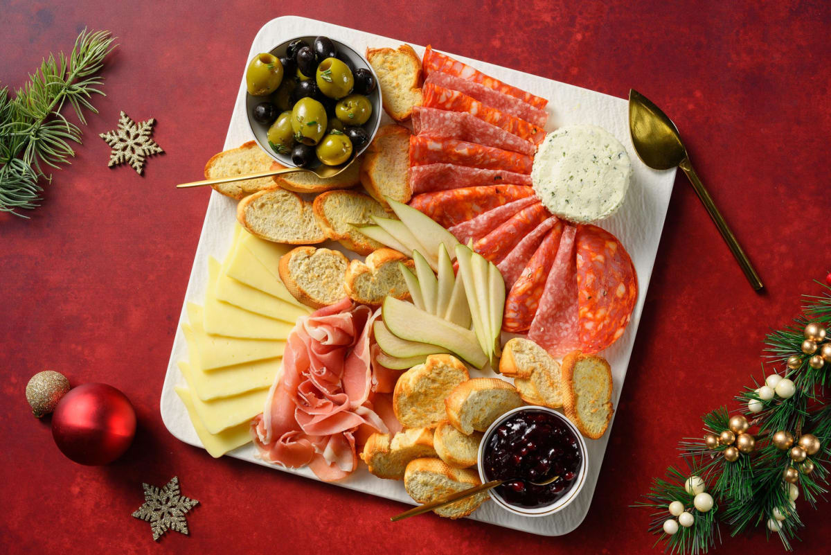 Festive Charcuterie Board Kit