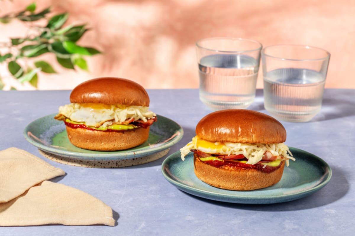 Bacon and Avo Breakfast Sandwich