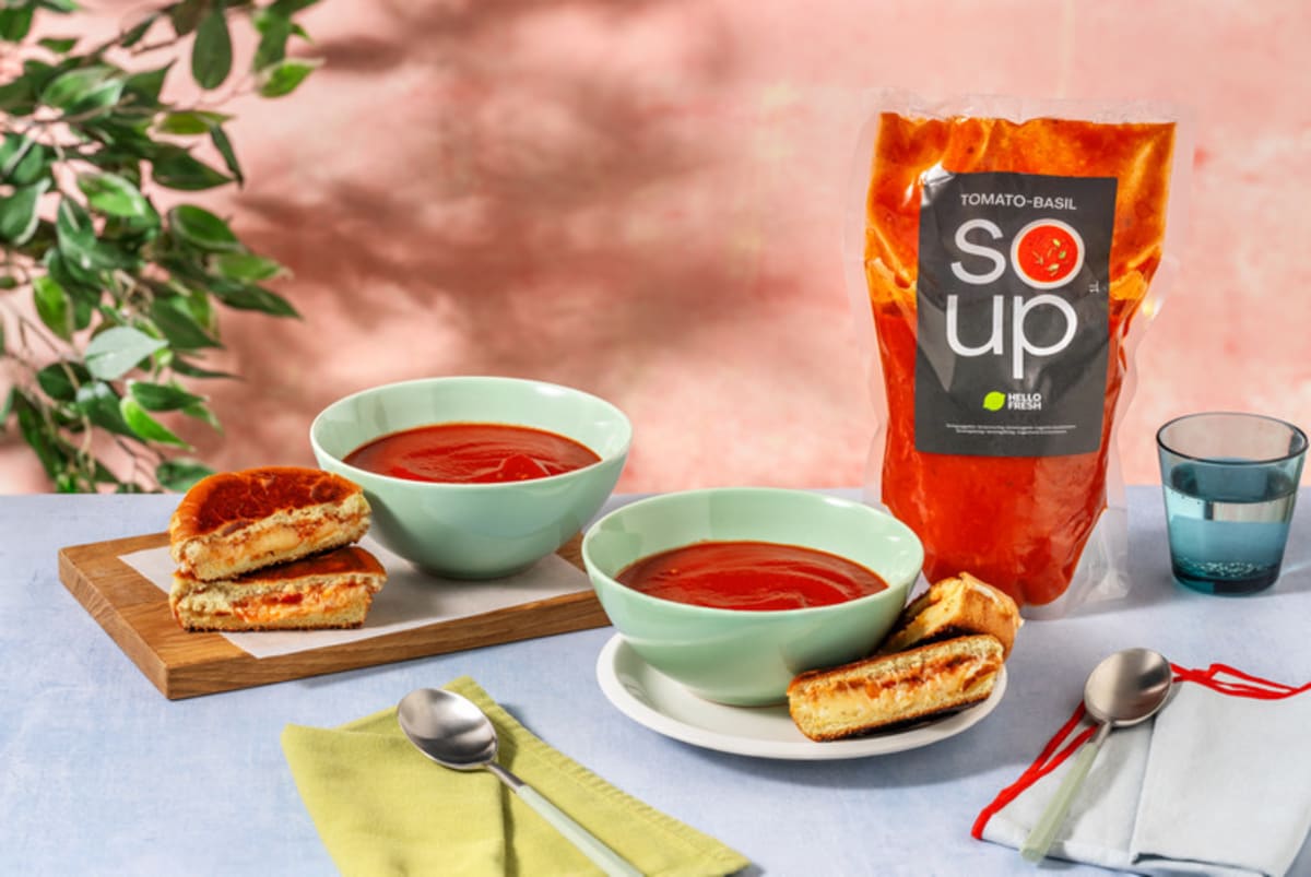 Tomato Basil Soup & Toastie