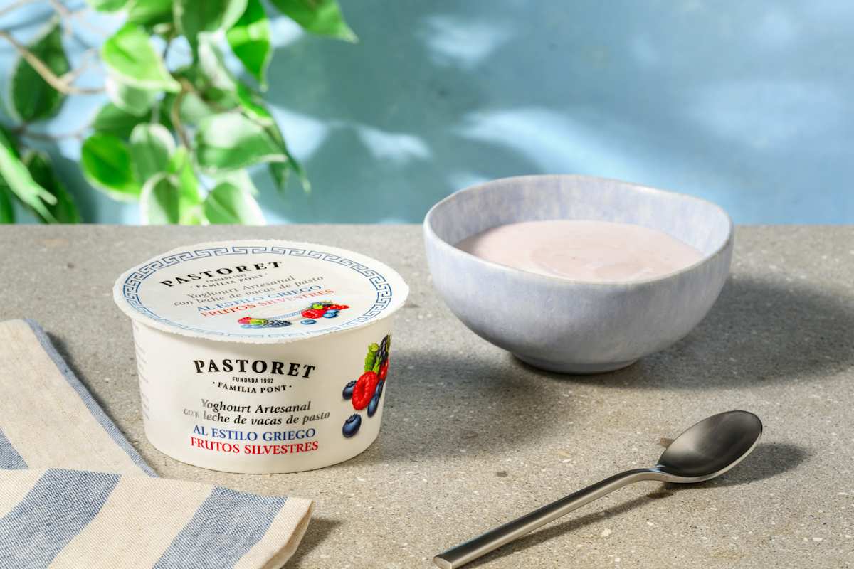2 Yogures griegos de frutos silvestres de Pastoret