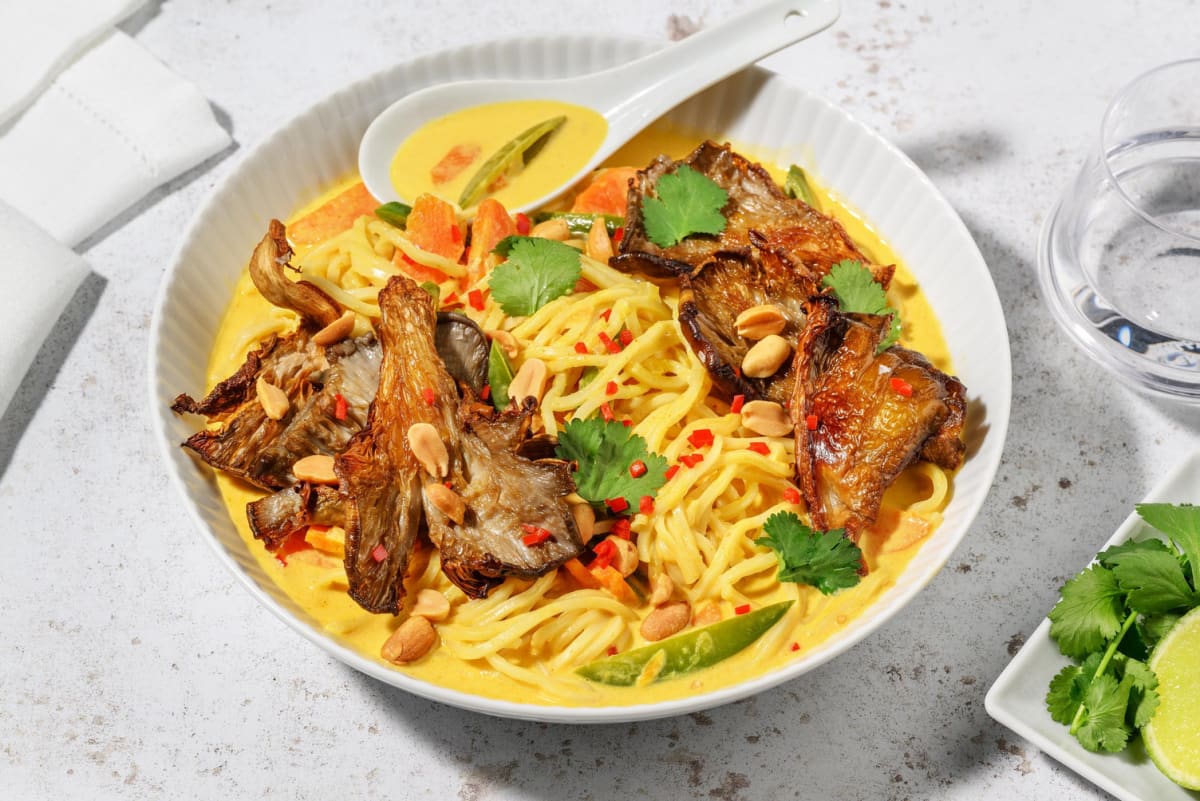 Kremet østershatt-'laksa' og sukkererter