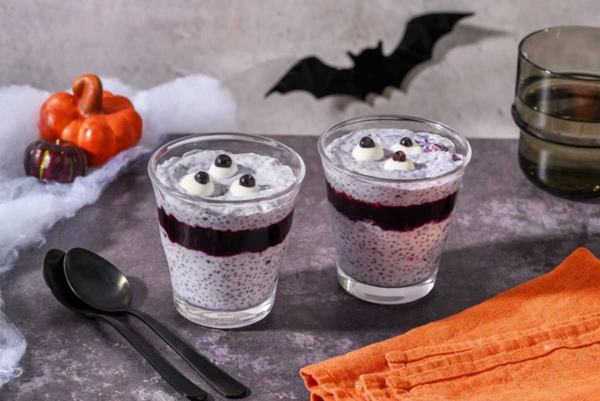 Purple slime monster chia pudding 