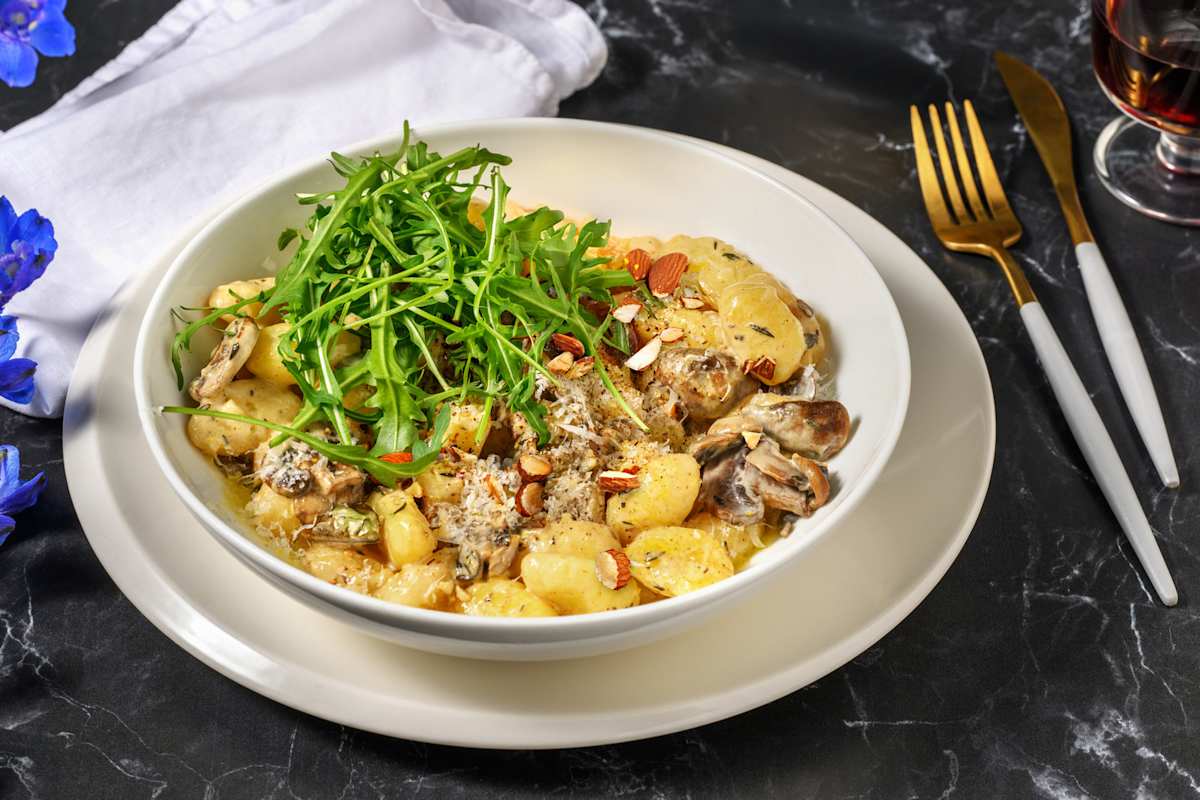 Pan-Fried Gnocchi & Creamy Mushrooms