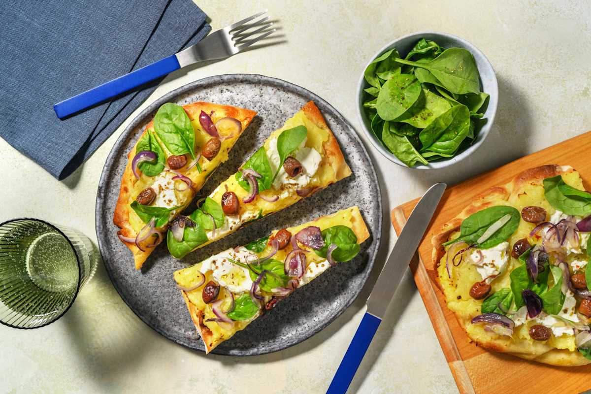 Pinsa 'buona e naturale' alla ricotta e olive