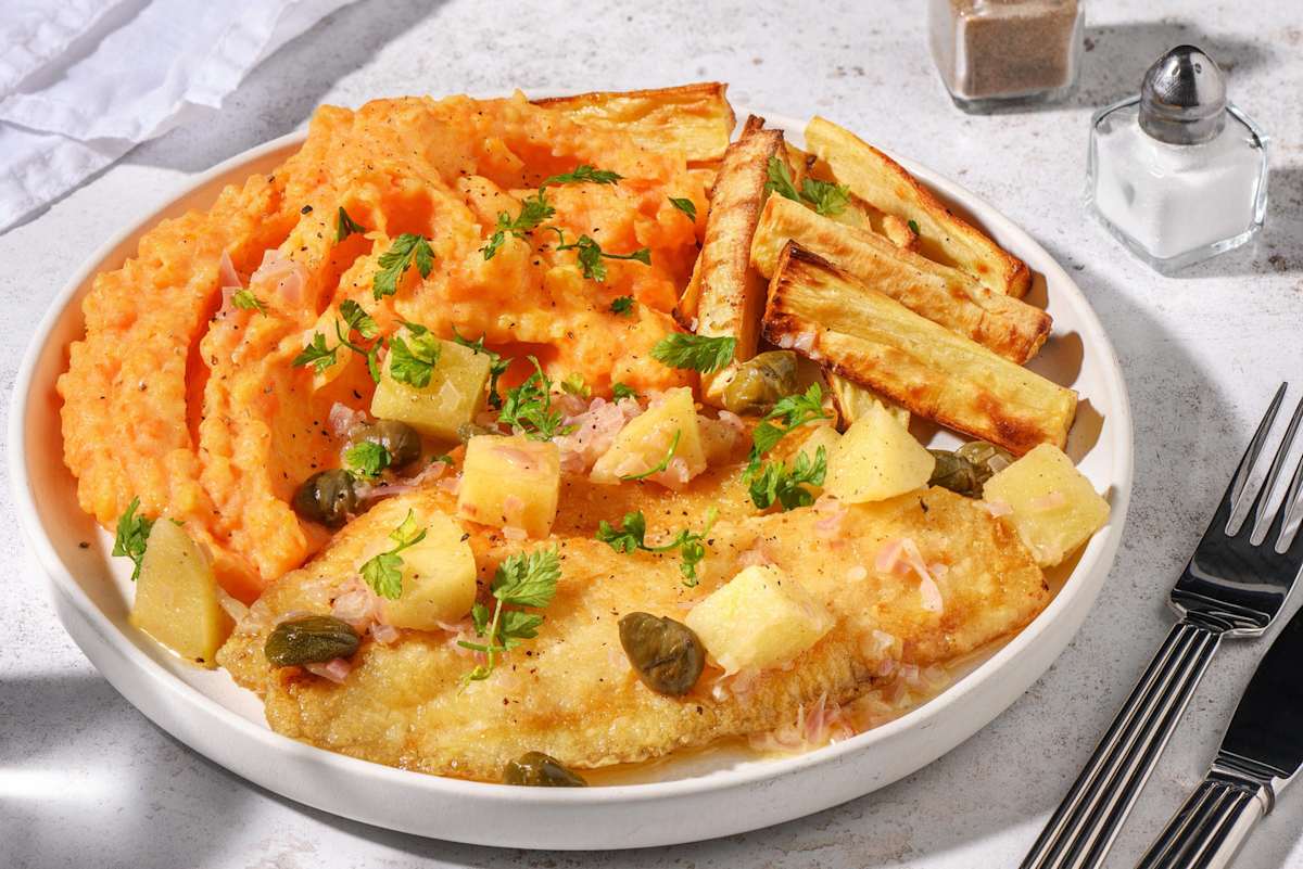 Pandestegt sej og æble-kaperssmørsauce