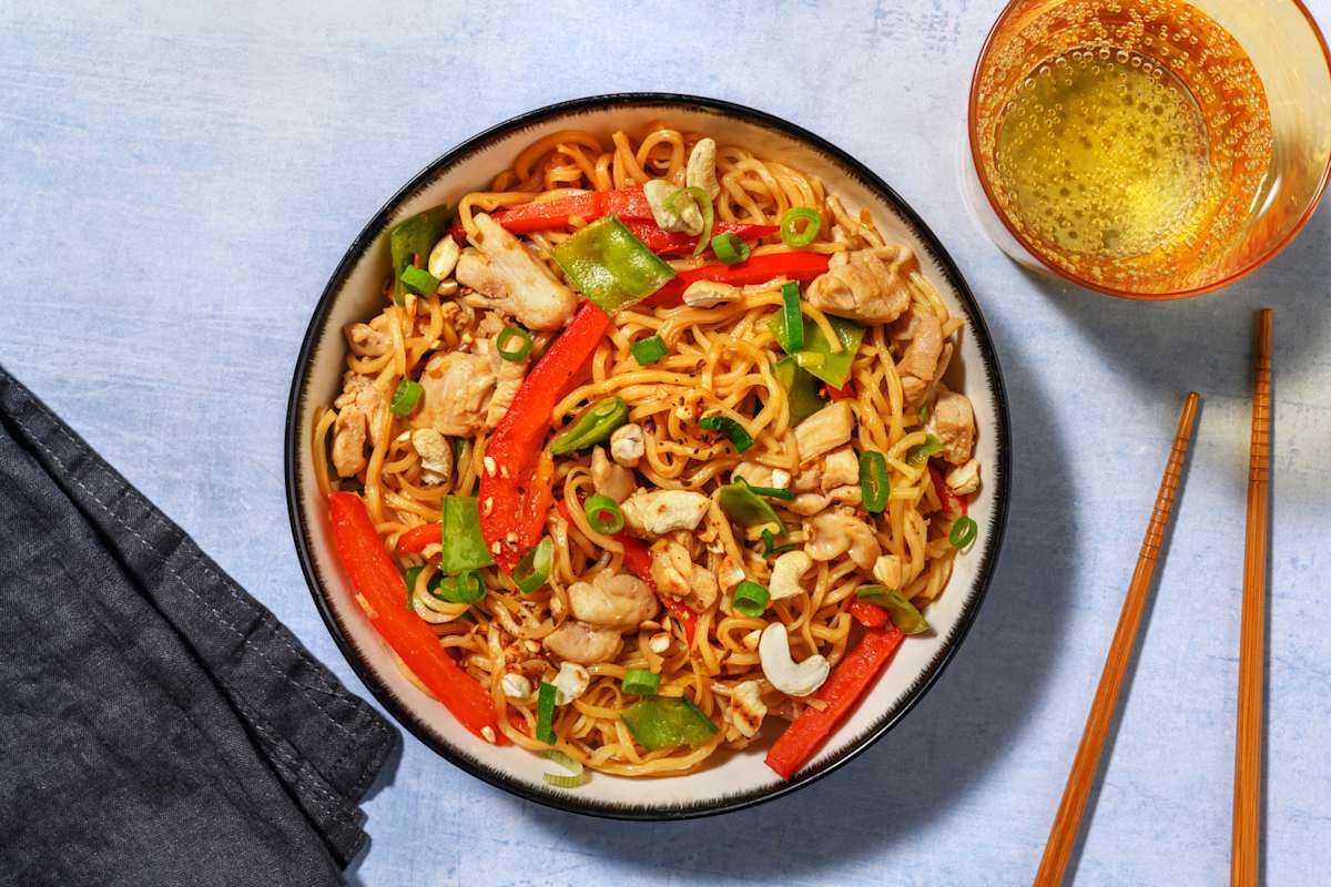 Fideos con pollo al estilo asiático