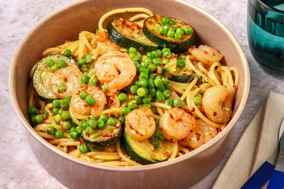 Creamy Garlic Prawn Spaghetti