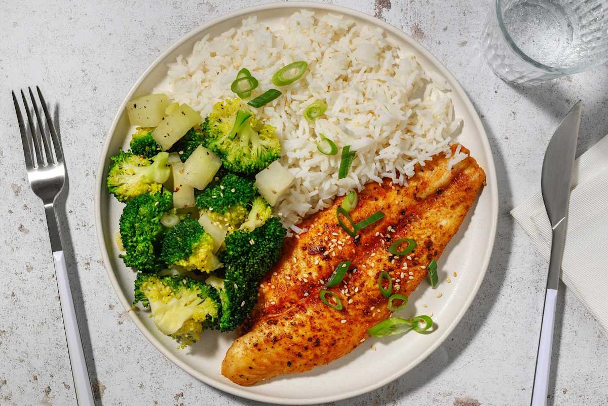 Fisch-Deopbab in süsser Soja-Sauce