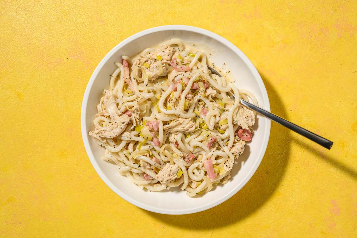 Nouilles udon fusion aux lardons & poulet