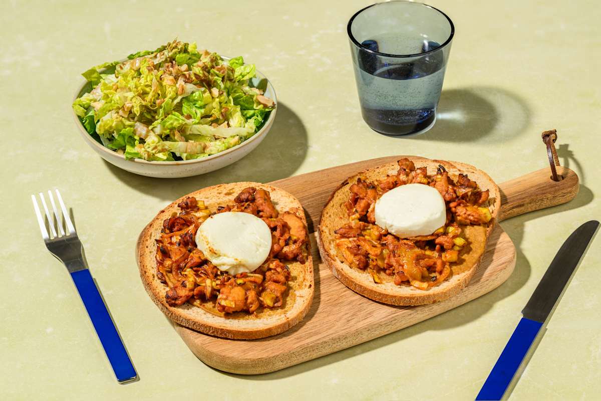 La Végé : tartine chèvre & lardons veggie