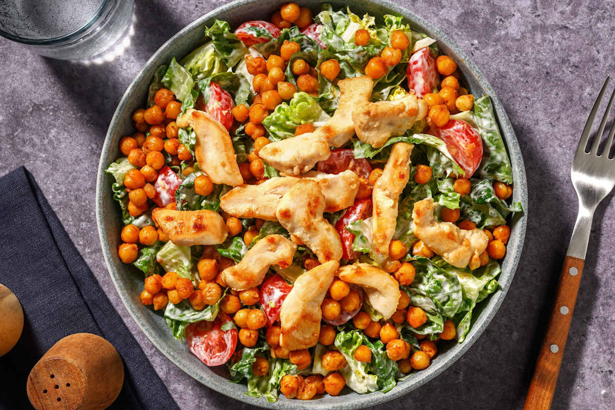 Caesar Salad mit Knoblauch-Hähnchen