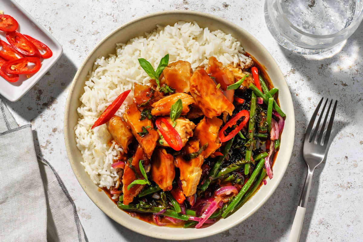 Pad Kra Pao mit veganen Filetstücken 