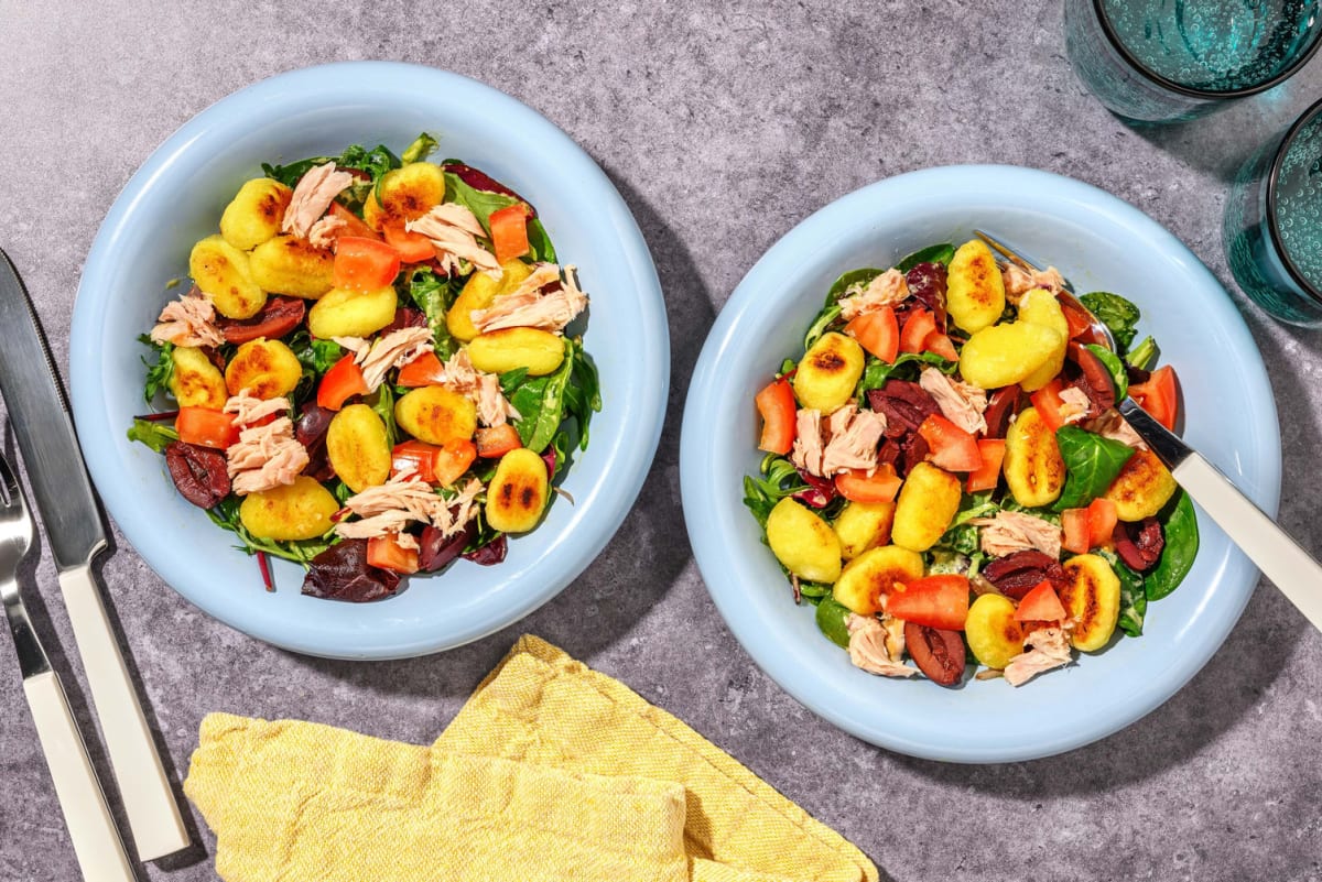 Snabb tonfisksallad på krispig gnocchi