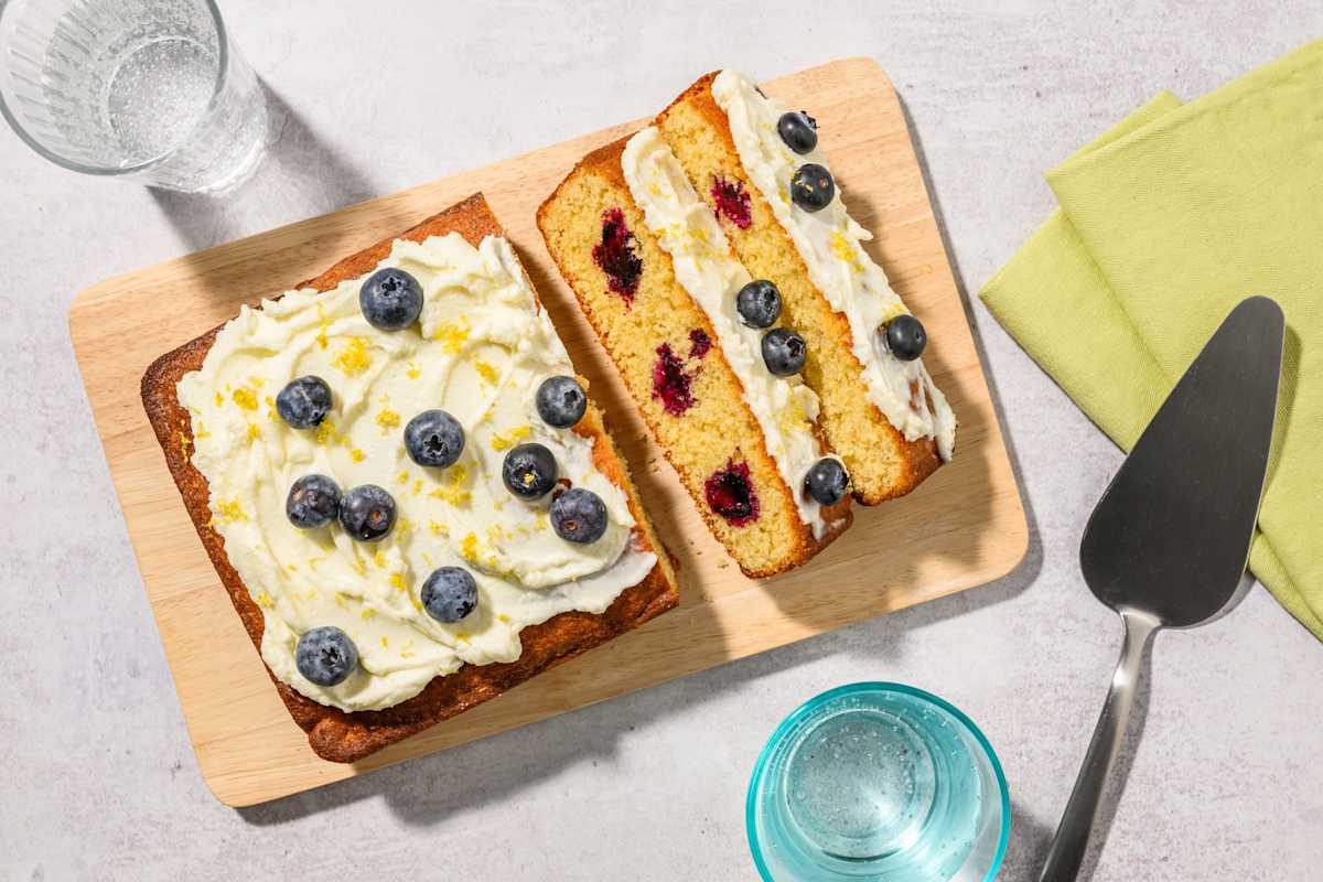 Cake citron-myrtilles avec du mascarpone 