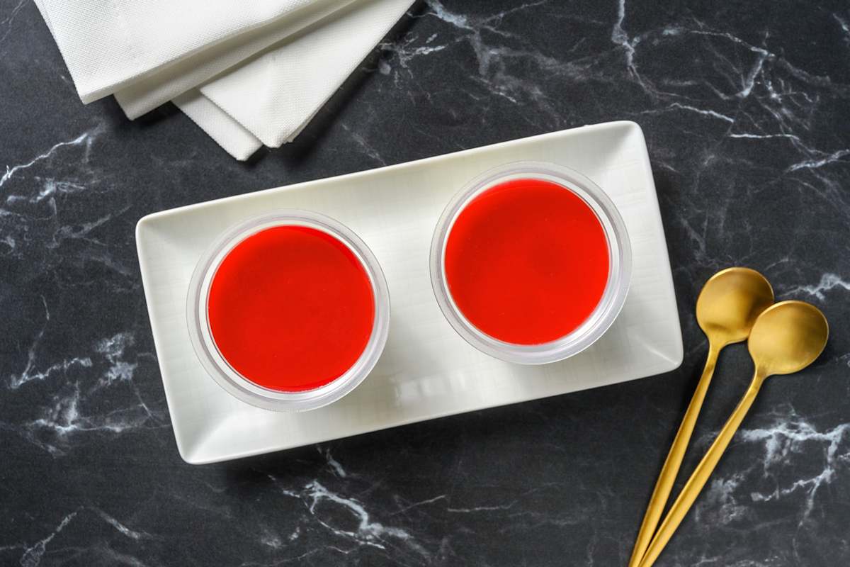 Panna cotta au coulis de framboise