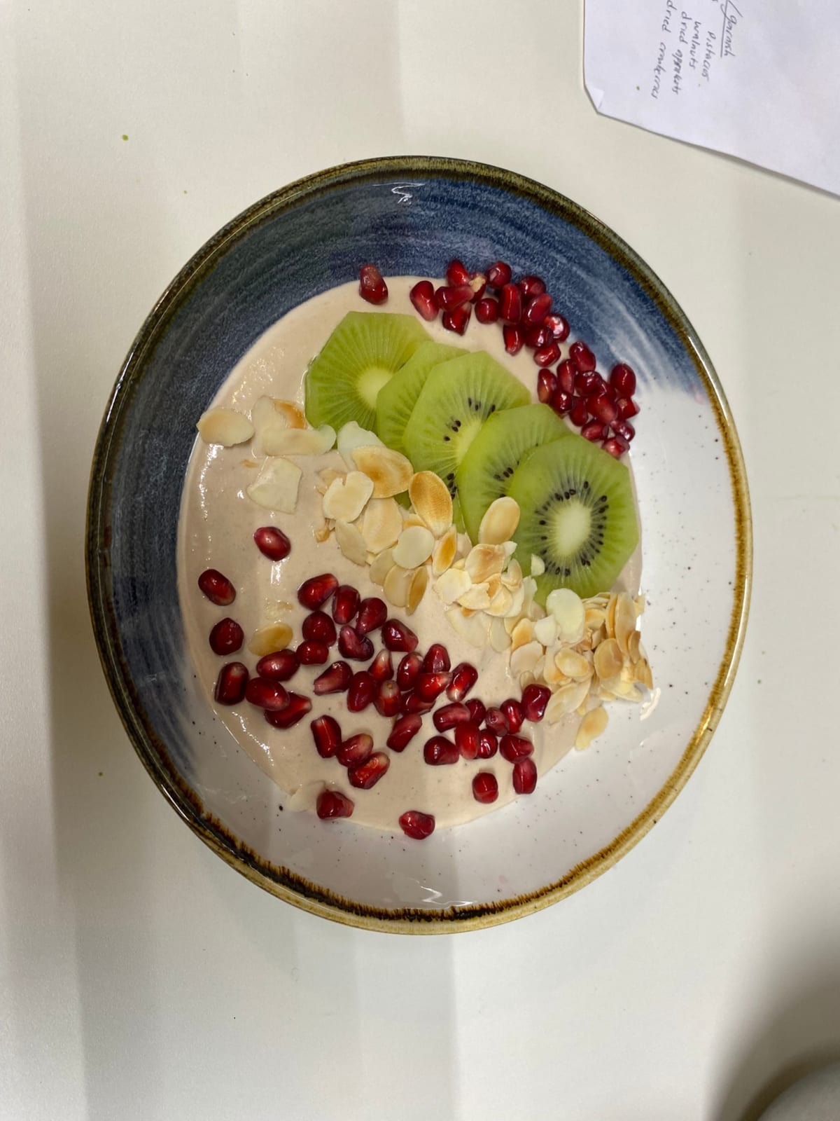 Granatapfel Protein Smoothie Bowl