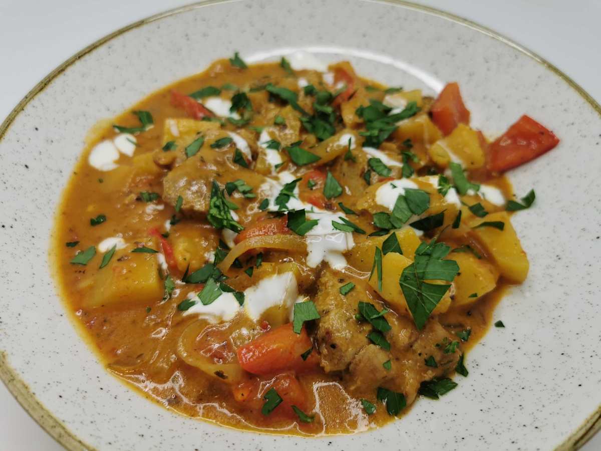 Gyros-Suppe mit Schweinelachssteak