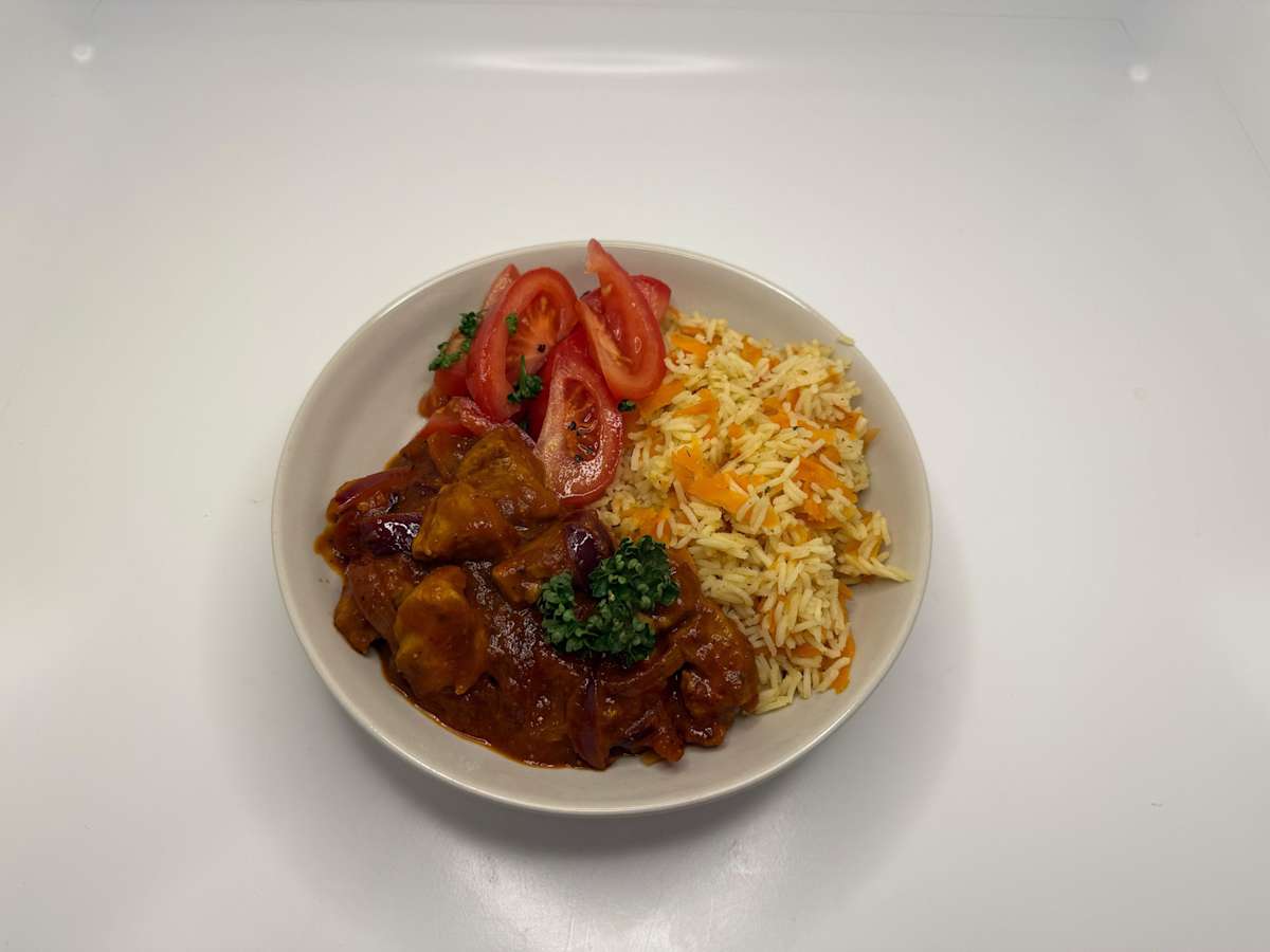 Schaschlik-Pfanne mit Karotten-Reis