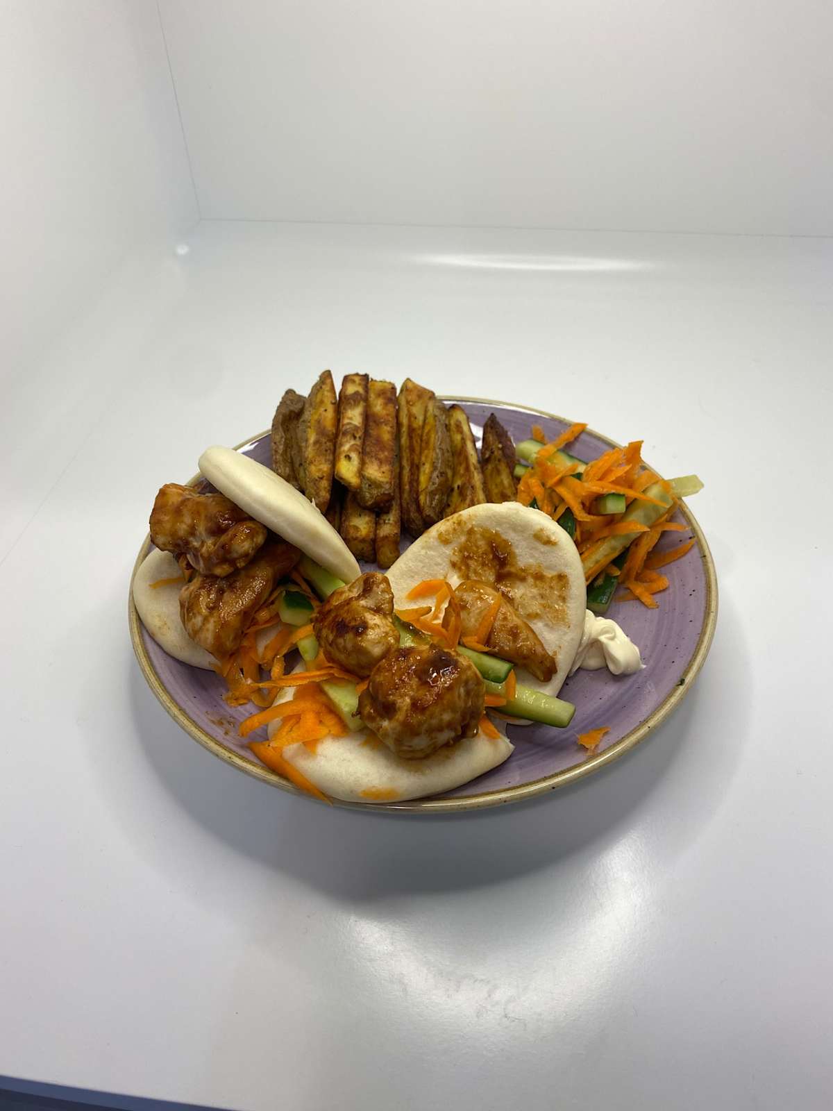 Bao Buns mit BBQ-Hähnchen!