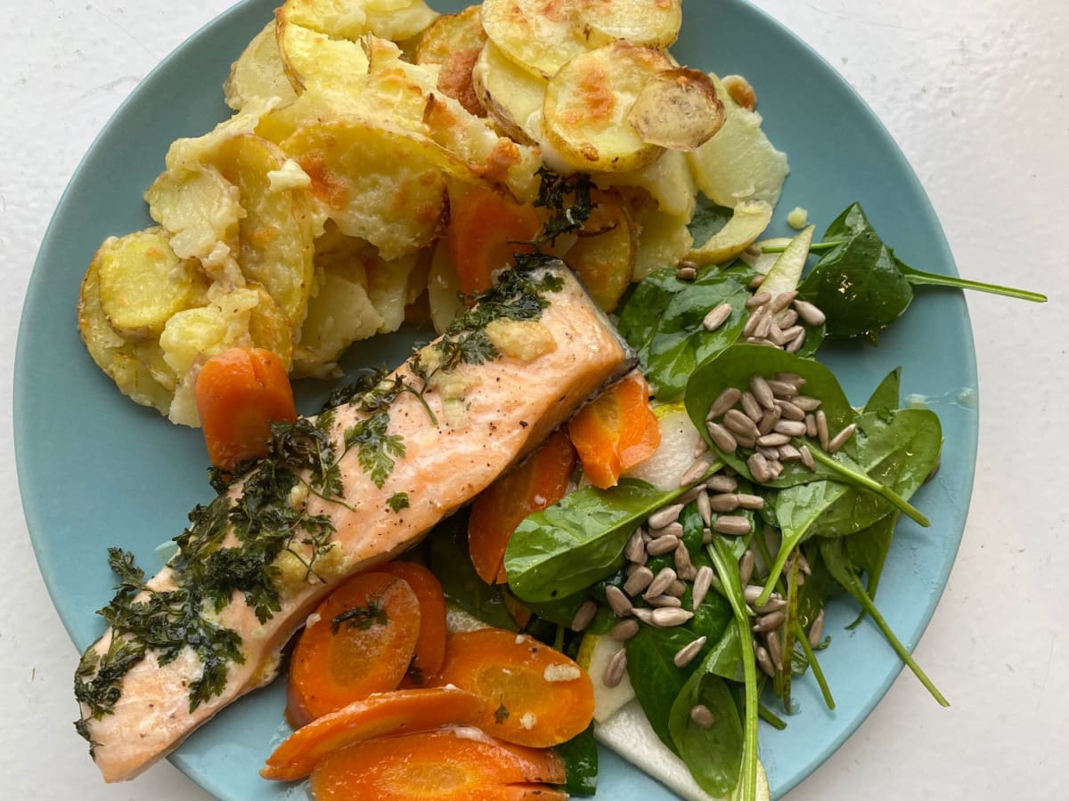 French salmon 'en papillote'