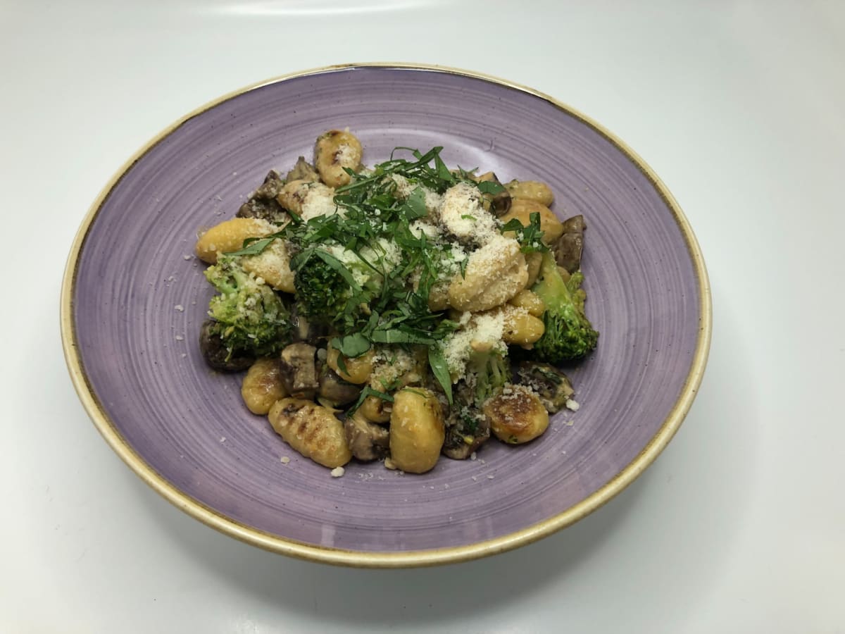 Gnocchi-Pfanne mit Brokkoli